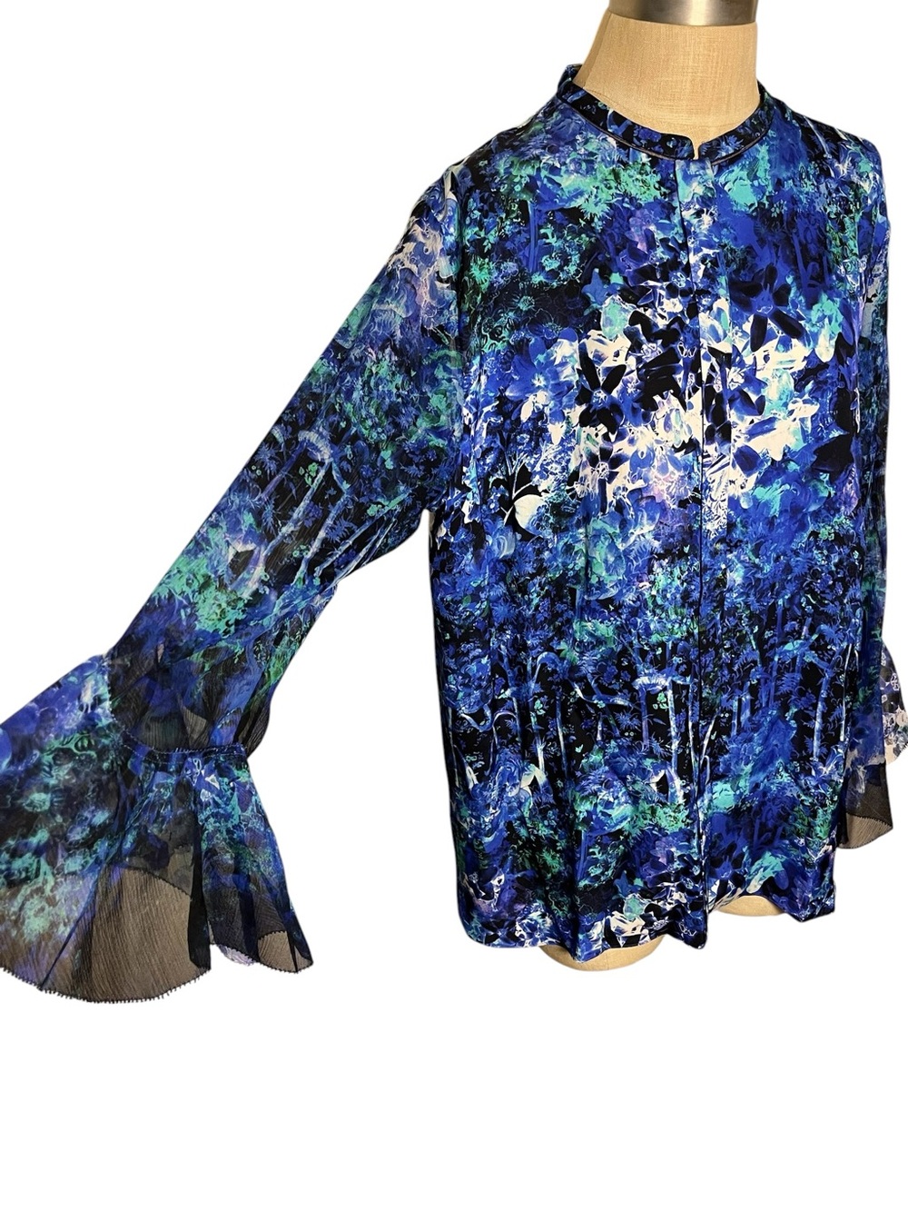 Elie Tahari 100% Silk Blue Abstract Floral Bell Sleeve Blouse XL